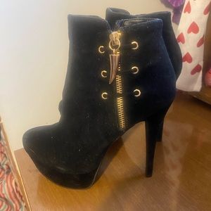 Heels ( black heels 7.5 purple madden girl 5.5 and blue Liz Claiborne size 6